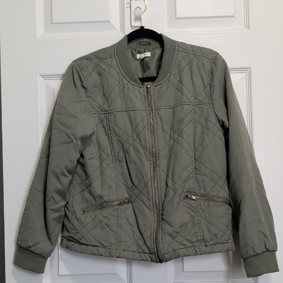 Maurices Jackets & Blazers - Maurices Sage Green Quilted Bomber Jacket